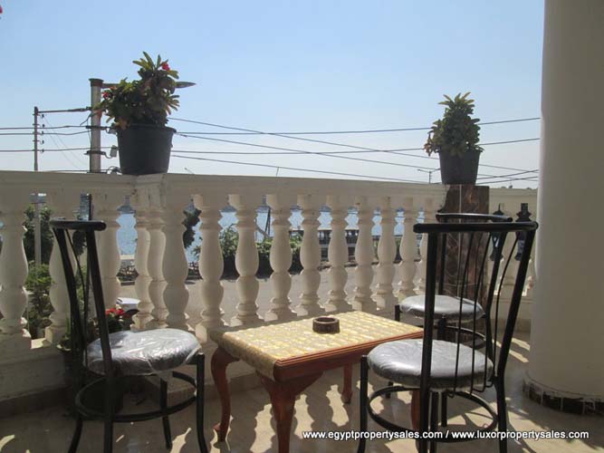 WB2013S Apartment building for sale with Nile views in West Bank Luxor