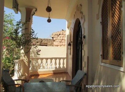 Charming 2-Bedroom One-Storey Villa with Garden for Sale in Kabawy Luxor
