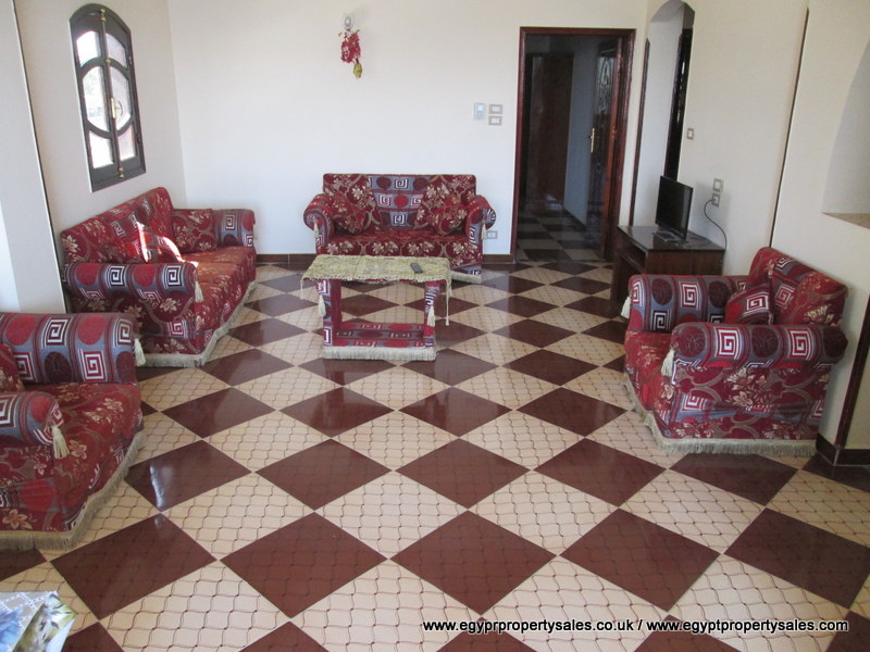 WB1711S/R Two bedroom third floor apartment in Luxor for sale or rent with private roof terrace front the Nile.