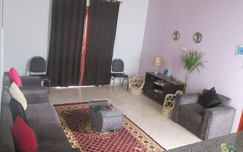 WB1912R Modern house for rent in Luxor with two bedrooms, amazing garden, and nice views