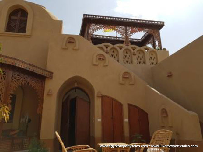 WB1916S/R Attractive Nubian design arabesque villa for sale or rent in Luxor