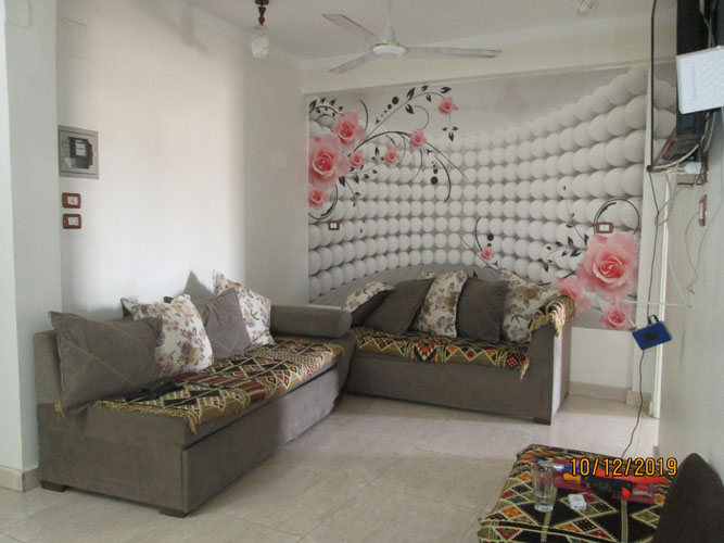 EB1952R Unfurnished apartment for rent in Luxor front Luxor temple