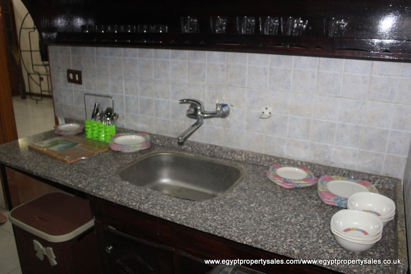 WB518R First floor three bedrooms apartment for rent in Luxor