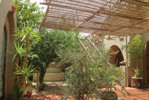 WB7115R/S A bungalow domed villa with fountain and Bedouin and Nubian style
