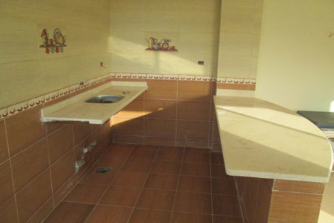 WB1857S/R Three storey villa with three apartments and nice garden for sale in West Bank of Luxor