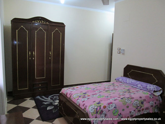 WB478R First floor 2 bedroom apartments for rent in Gezira