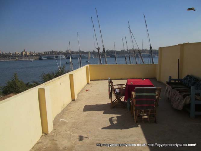 WB216S/R Two bedroom apartment for rent in Luxor with private terrace of 50sqm overlooking the Nile