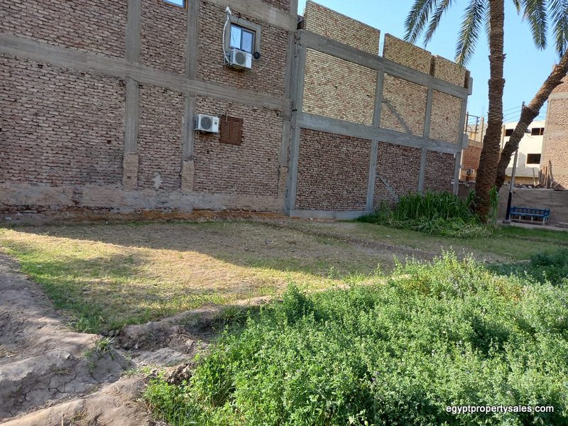 LAN2123S Est bank for sale in Luxor