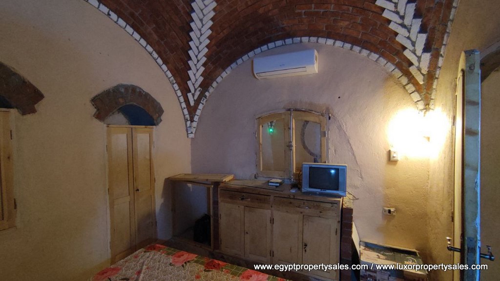 Two bedroom Nubian style house for sale in a quiet area next to the Habu Temple in West Bank of Luxor