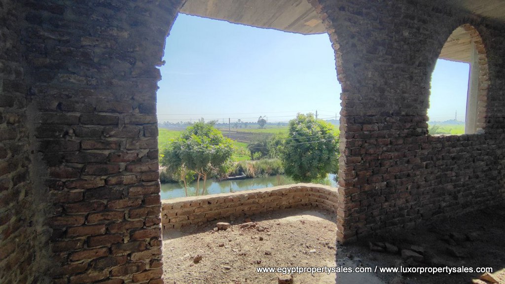 WB2140S Unfinished two storey villa for sale in Luxor located on quite area Habu near to Habu temple in West Bank of Luxor city