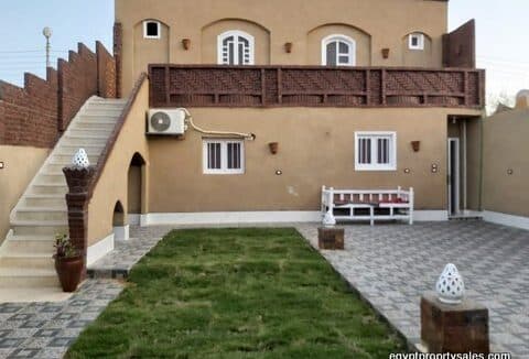 Modern 2-Storey House with Large Garden & Mountain Views for Sale or Rent in New Qurna, Luxor